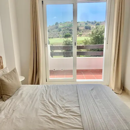 Calanova Grand Golf 2 Bed - Golf Course Views * Málaga